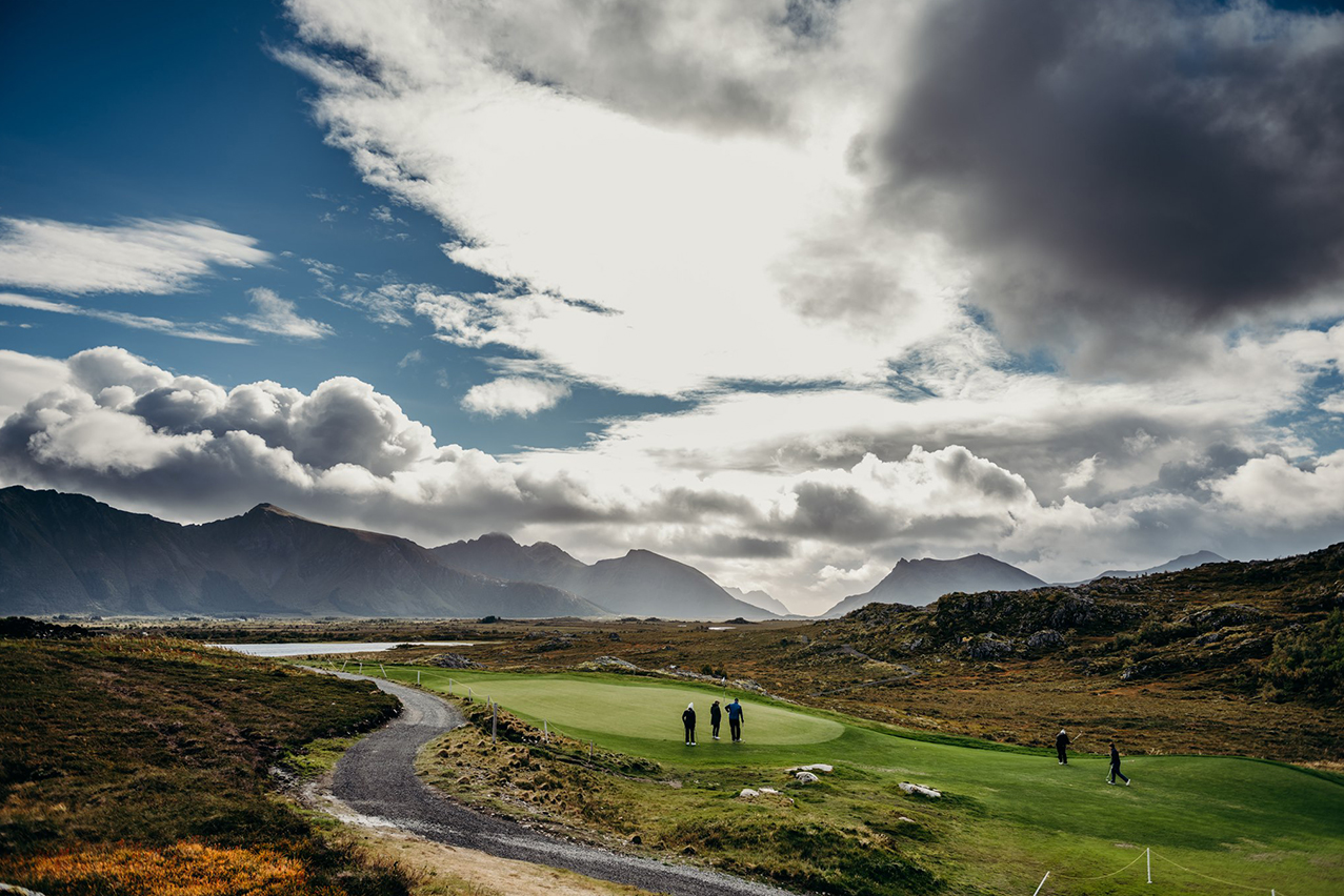 Luxury Bespoke Golfing in Scotland
