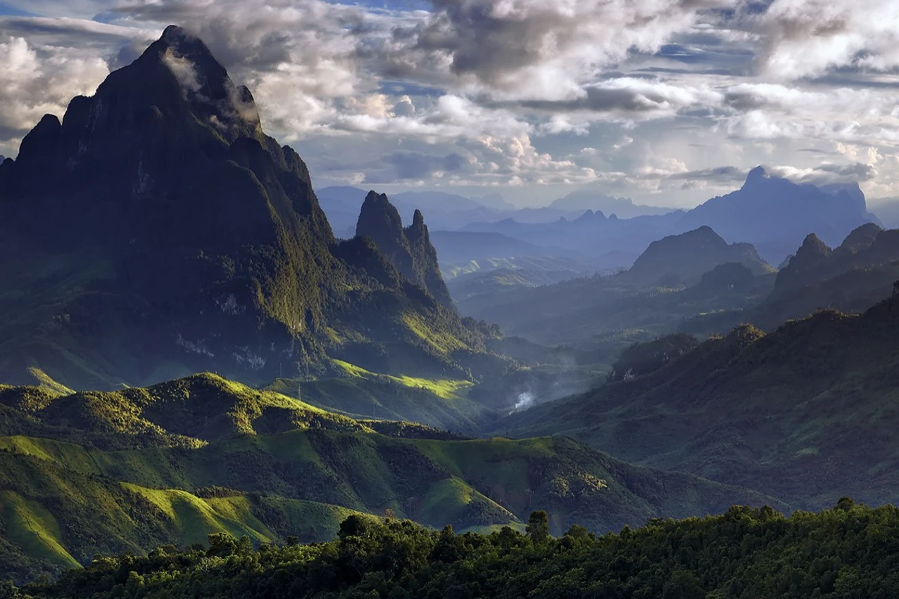 mountain scenery in asia